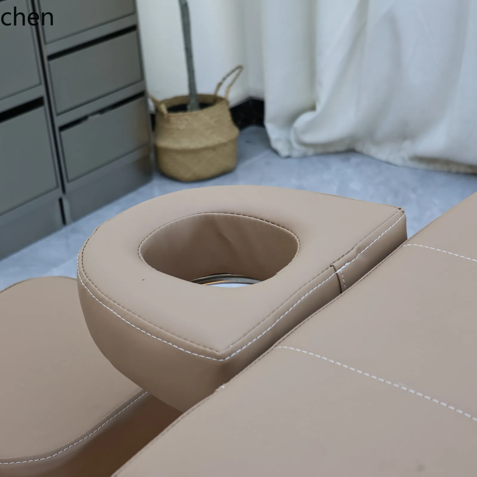 b7- Tempat Tidur Pijat Salon K - Spa Wellness Salon ulasan dan harga